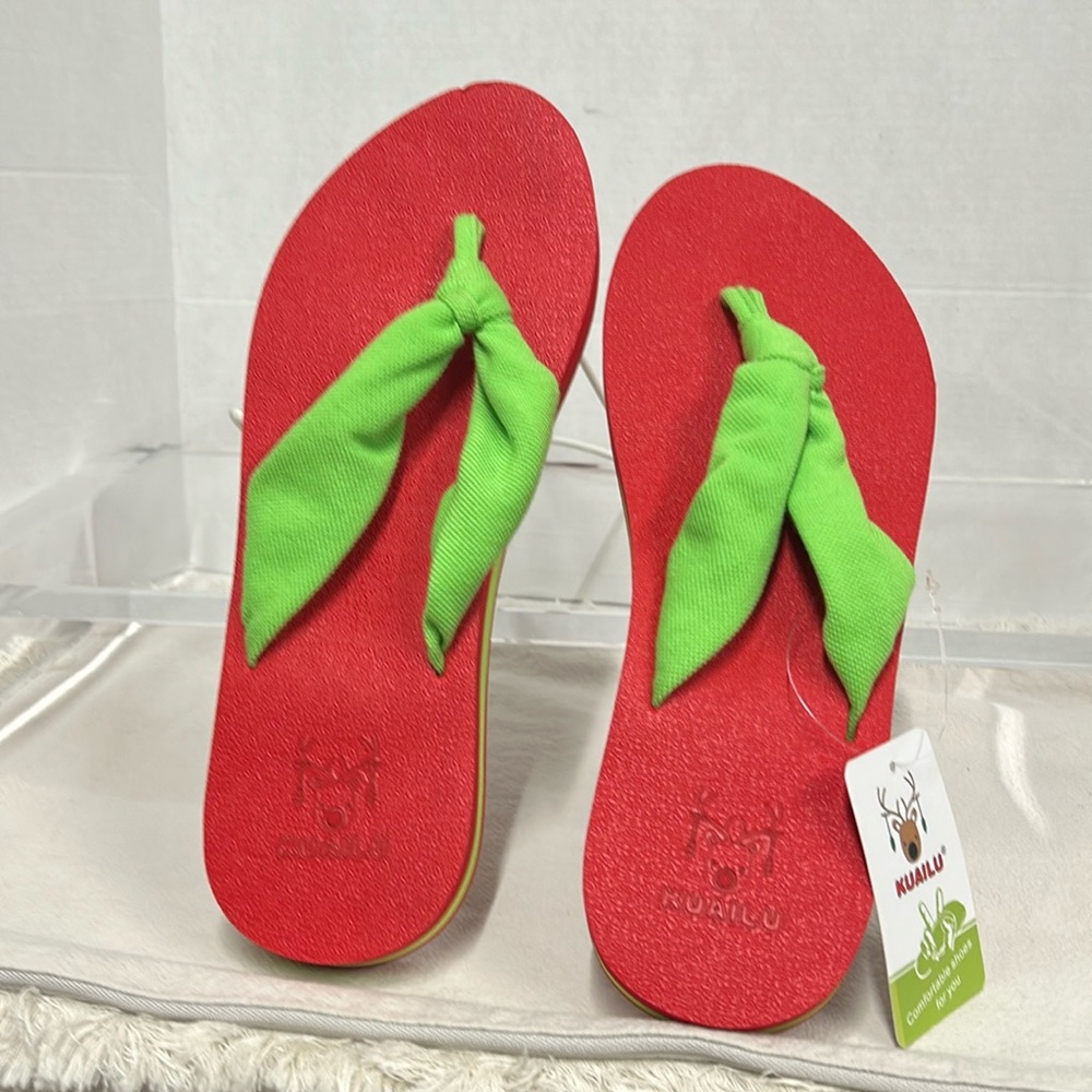 KuaiLu Women's Flip Flops - Arch Support, Yoga Mat Cushion, Slip-On Sandals